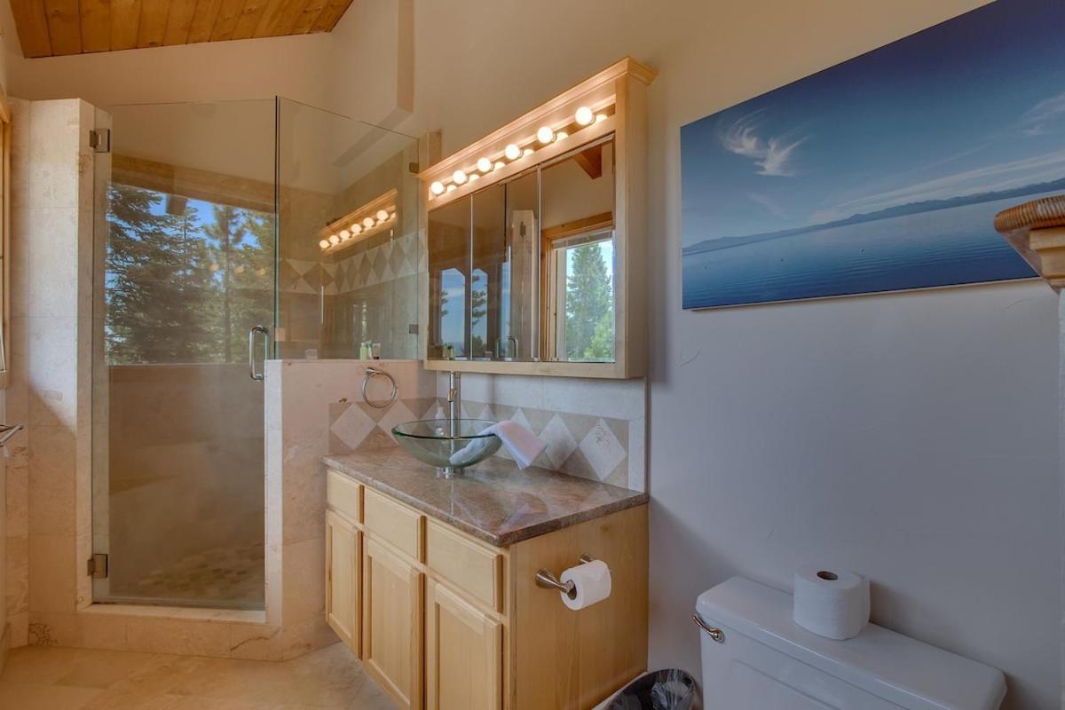 Hyphen 3-Bedrooms Rental, Private Beach, Filtered View Tahoe City Exterior photo